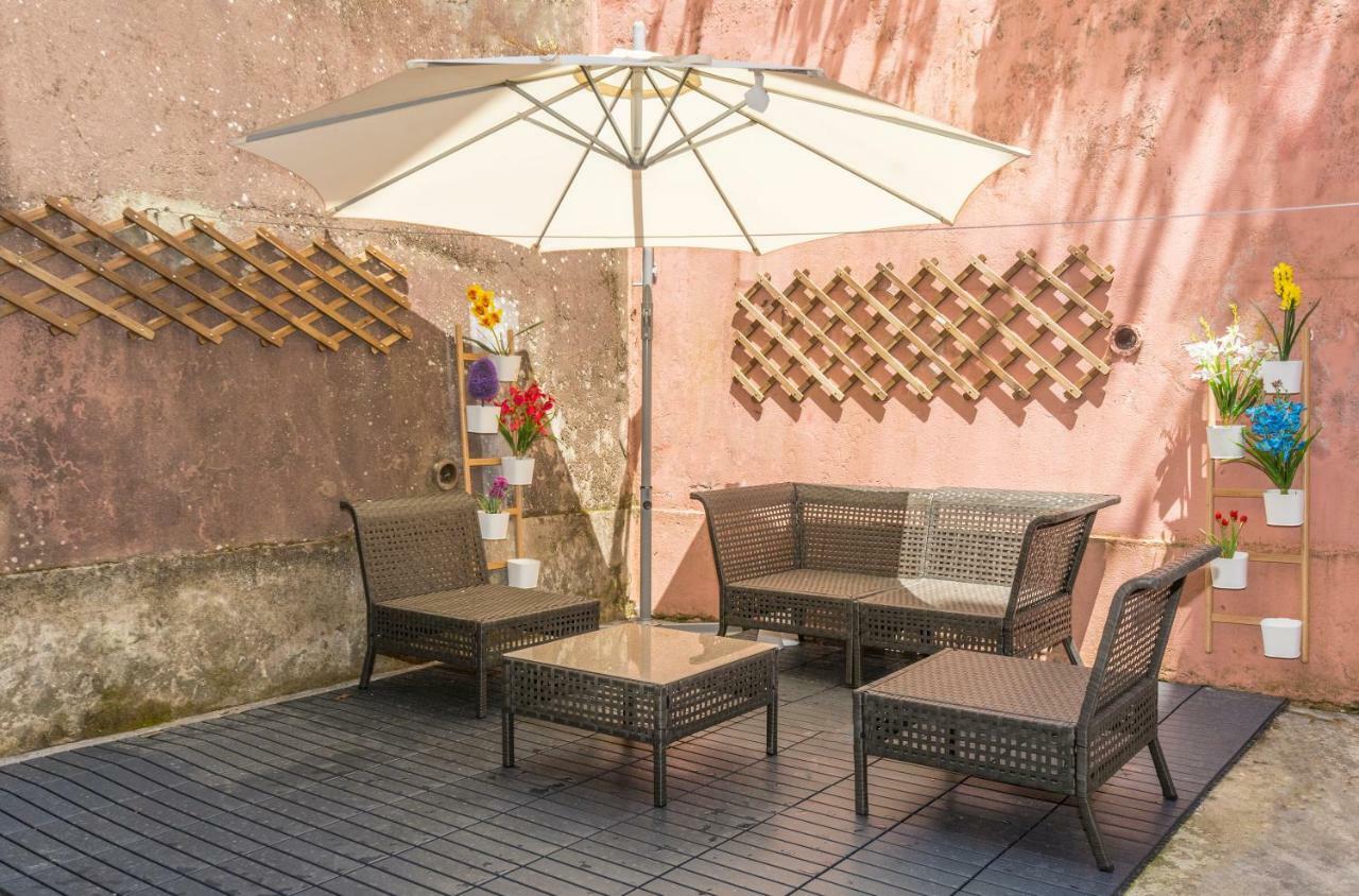 Graca Patio Lisbon